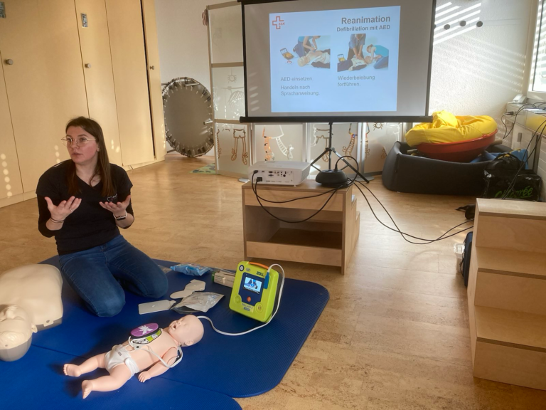 Kinder-Notfallkurs des Teams